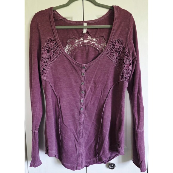 Free People Top Small Purple Long Sleeve Button Up Lace Detail Bohemian Blouse - Picture 2 of 9